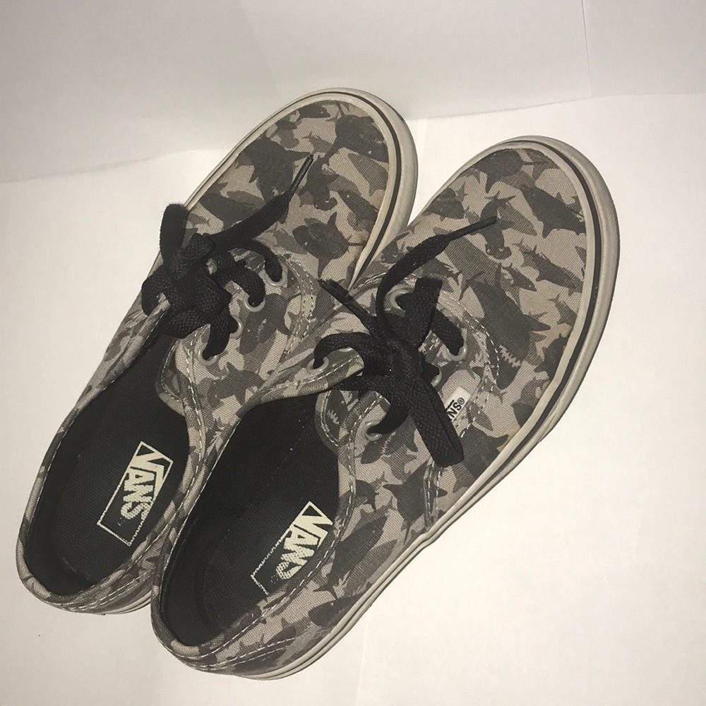 Vans Boys Shark Themed🦈